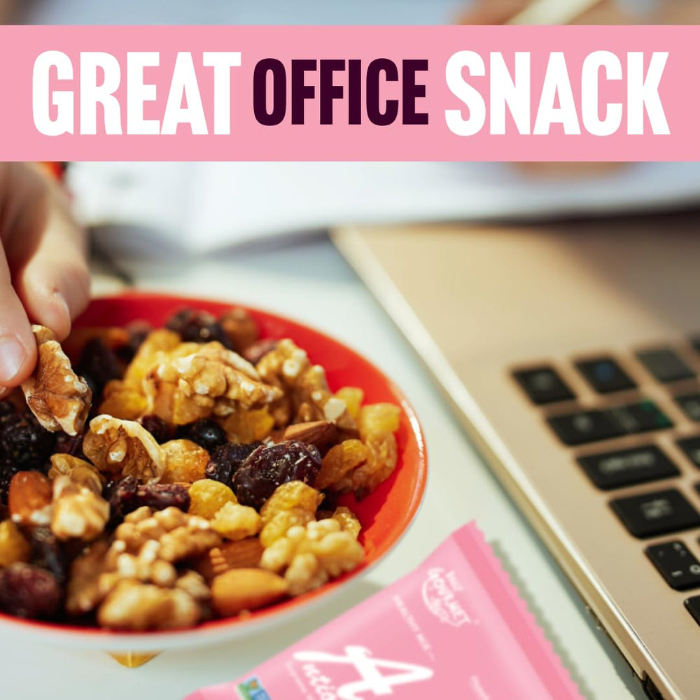 Dried blueberries and raisins in the Daily Gourmet Nuts mix