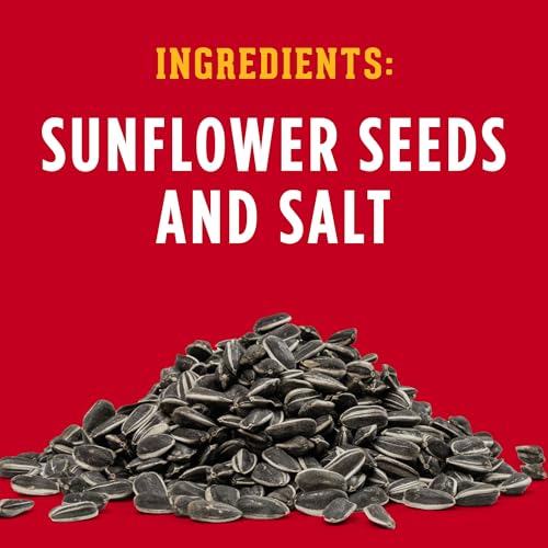DAVID seeds on a picnic blanket for players and fans