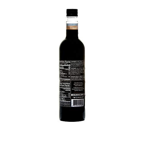 DaVinci Gourmet Sugar Free Chocolate Syrup bottle dispenser showcases sugar-free sweetness for beverages