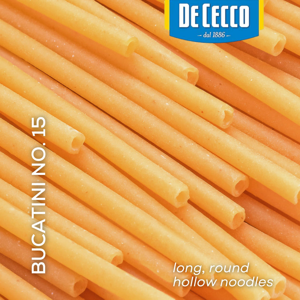 De Cecco bronze-drawn pasta process highlights artisanal texture.