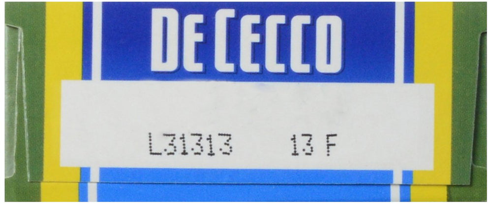 De Cecco Organic Penne Rigate bronze-drawn texture close-up shows rough surface for sauce adherence