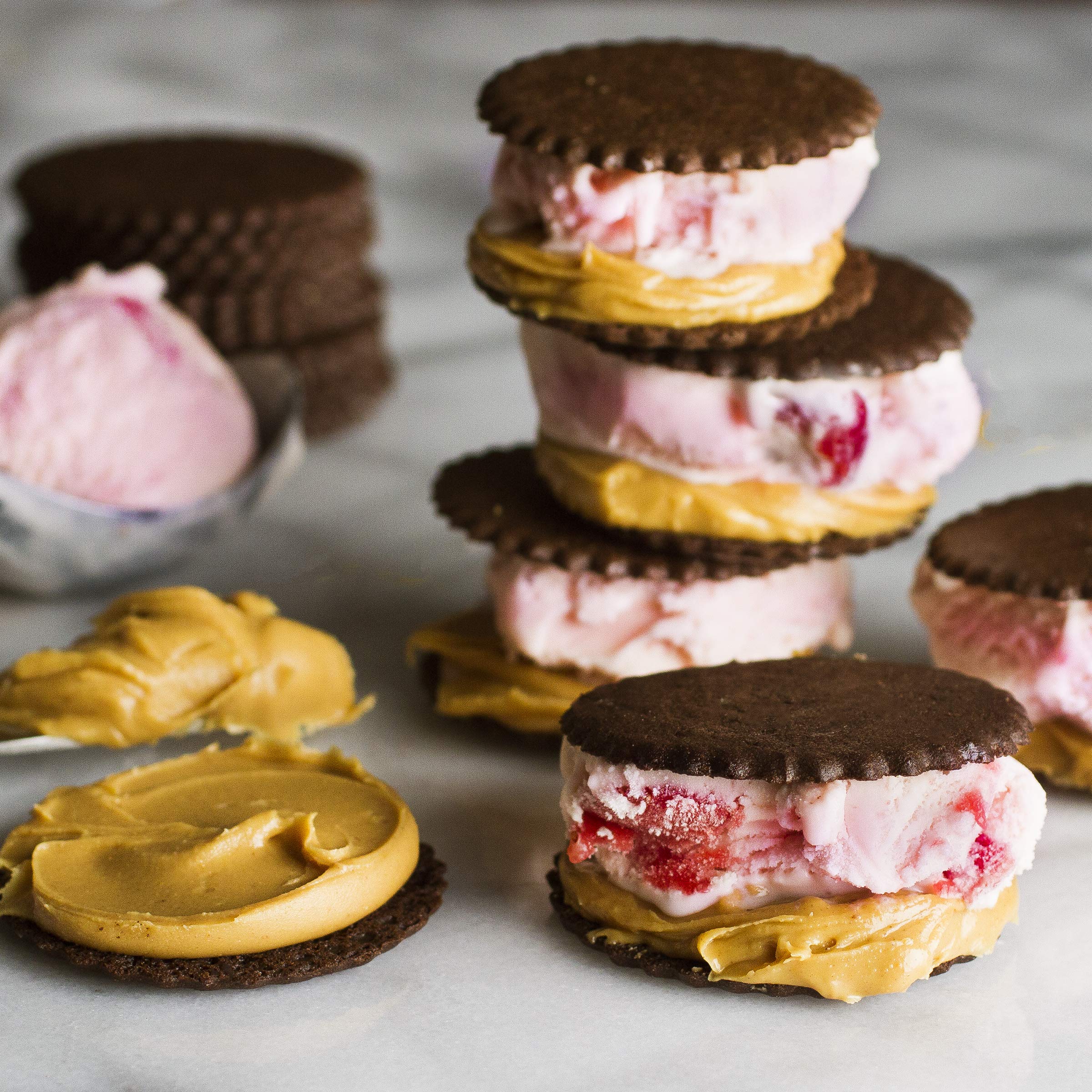Dewey's Bakery Brownie Crisp ingredients shot highlights 100% real ingredients.