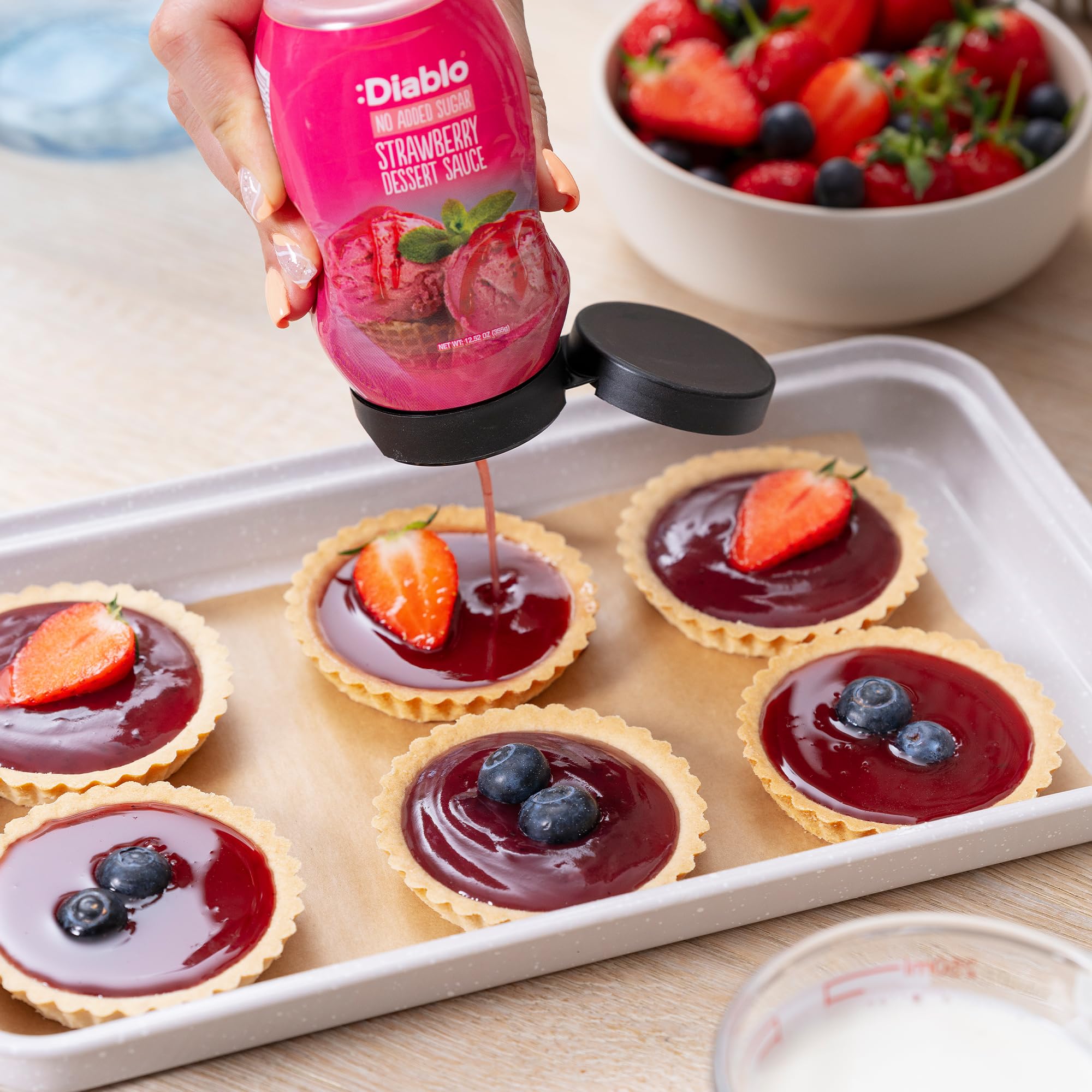 Diablo gift hamper featuring Strawberry Dessert Sauce in premium packaging