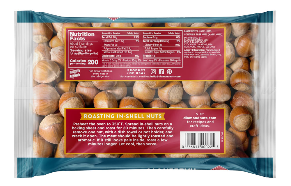 Diamond of California hazelnuts in shell from Oregon, perfect for baking and snacking.
