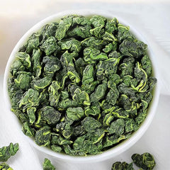 DIAN MAI HAO mulberry leaves tea in cup ready to steep.