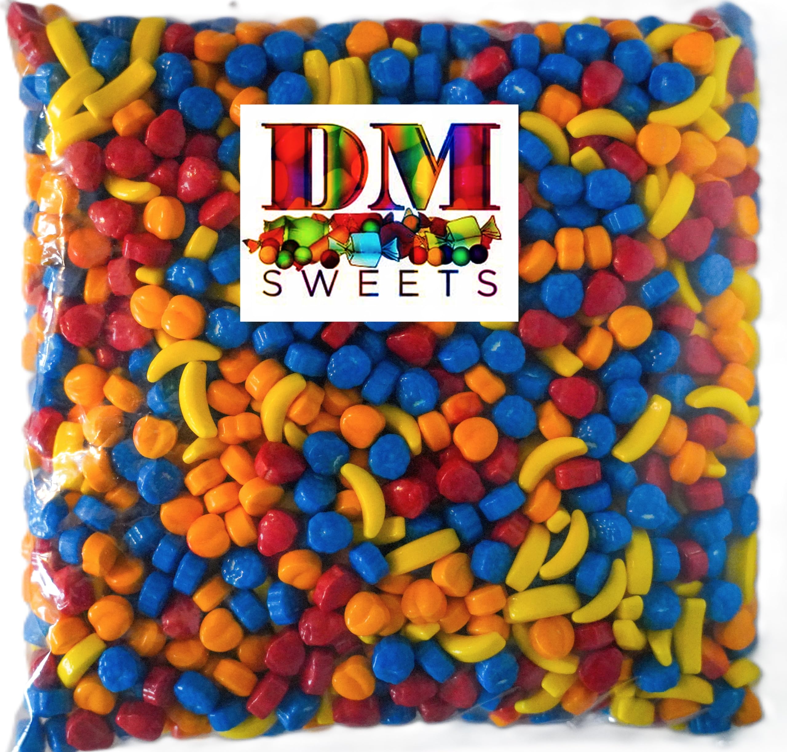 DM Sweets banana fruit-shaped candy close-up, ideal for vending machine treats