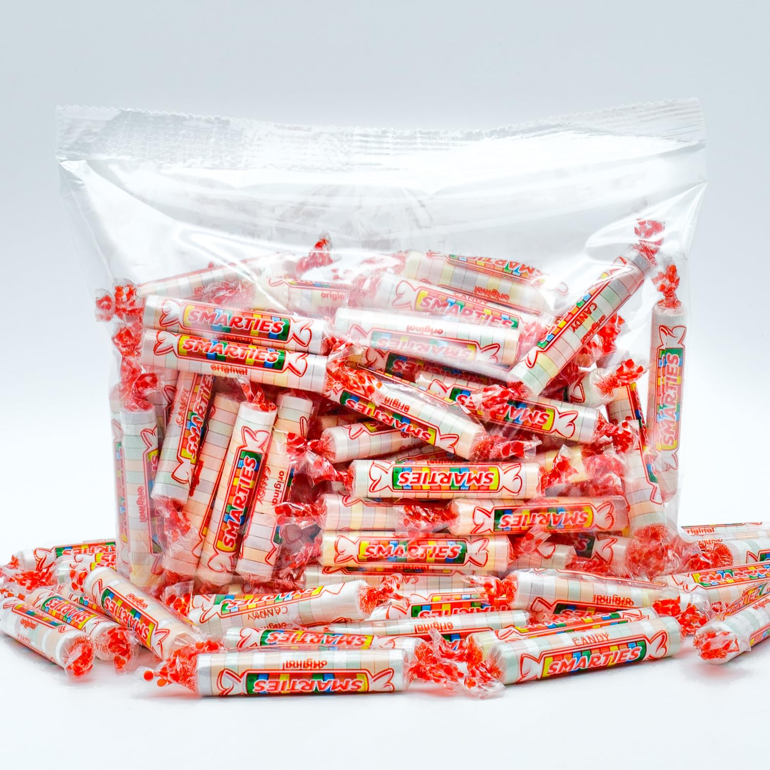 Donty-Tonty compact rolls fit easily into pockets or bags for on-the-go snacking.