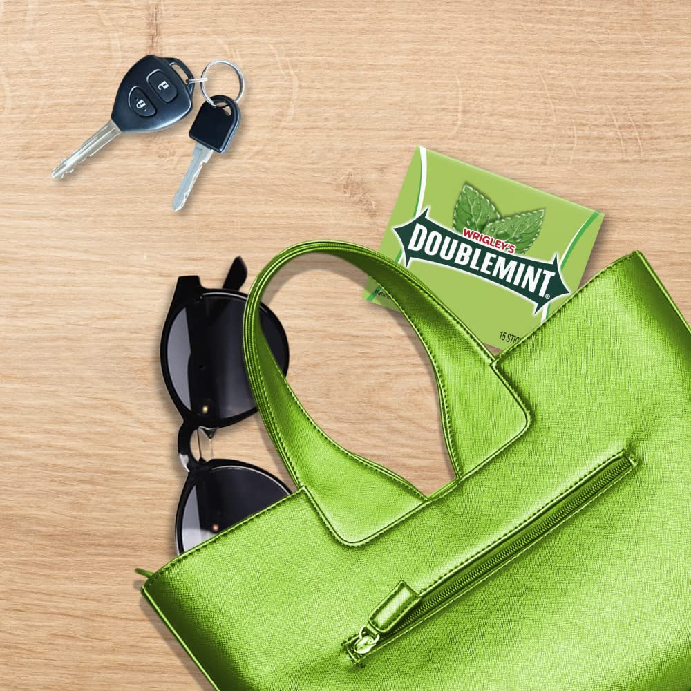Travel-ready packaging makes it easy to keep minty freshness anywhere.