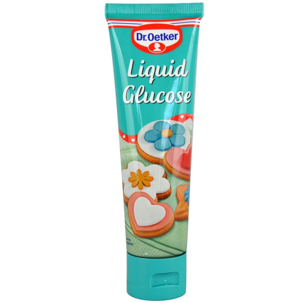 Dr. Oetker Liquid Glucose bottle pour for smooth desserts and controlled sugar texture.