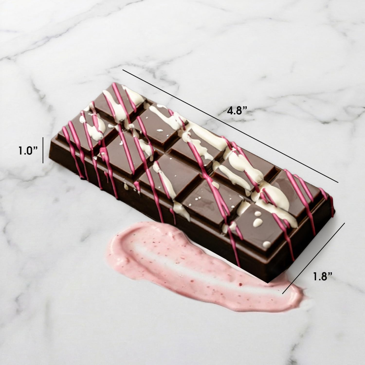 Chic Dubai Choco Strawberry Crush packaging enhances gifting appeal.
