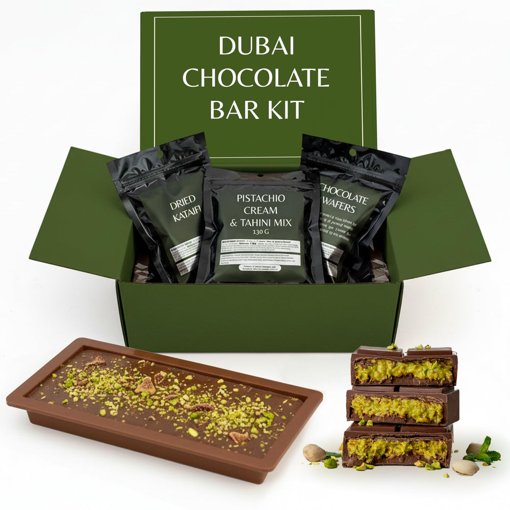 Dubai Chocolate Bar Master pistachio cream detail for premium texture and flavor.