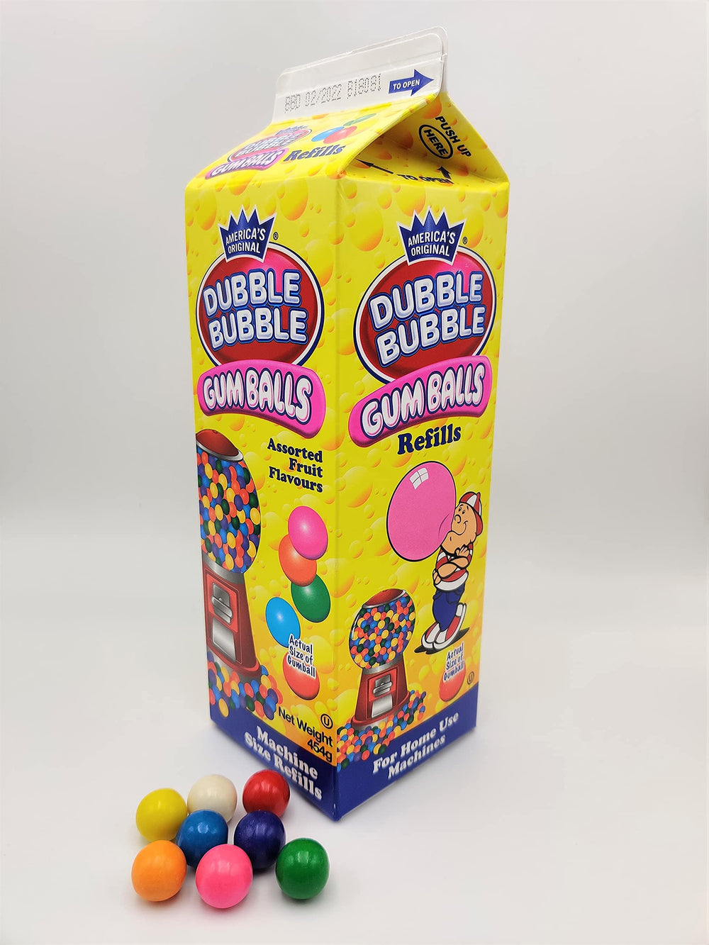Dubble Bubble gumballs as party favors evoke nostalgia and color.