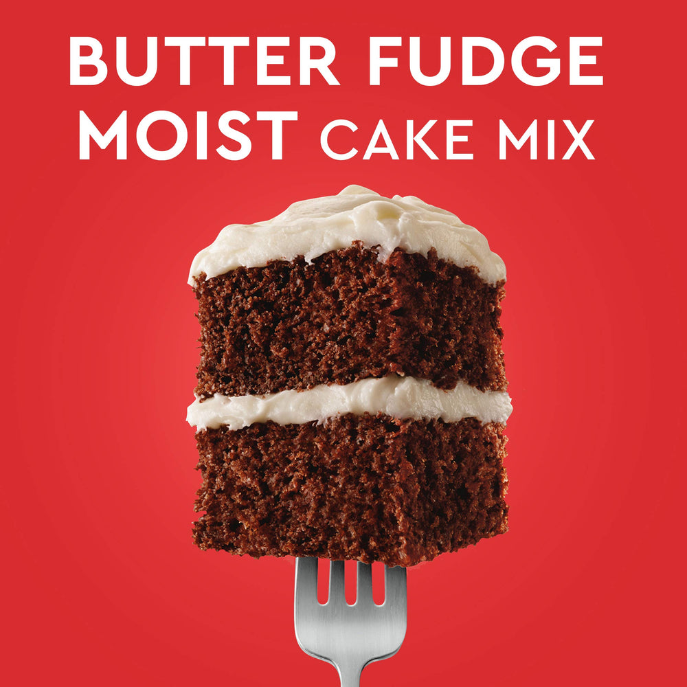 Duncan Hines Butter Recipe Fudge Cake Mix cupcakes ready for frosting