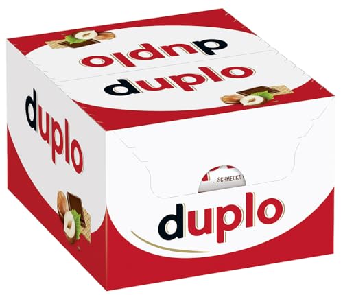 Duplo milk chocolate texture close-up for snacking appeal