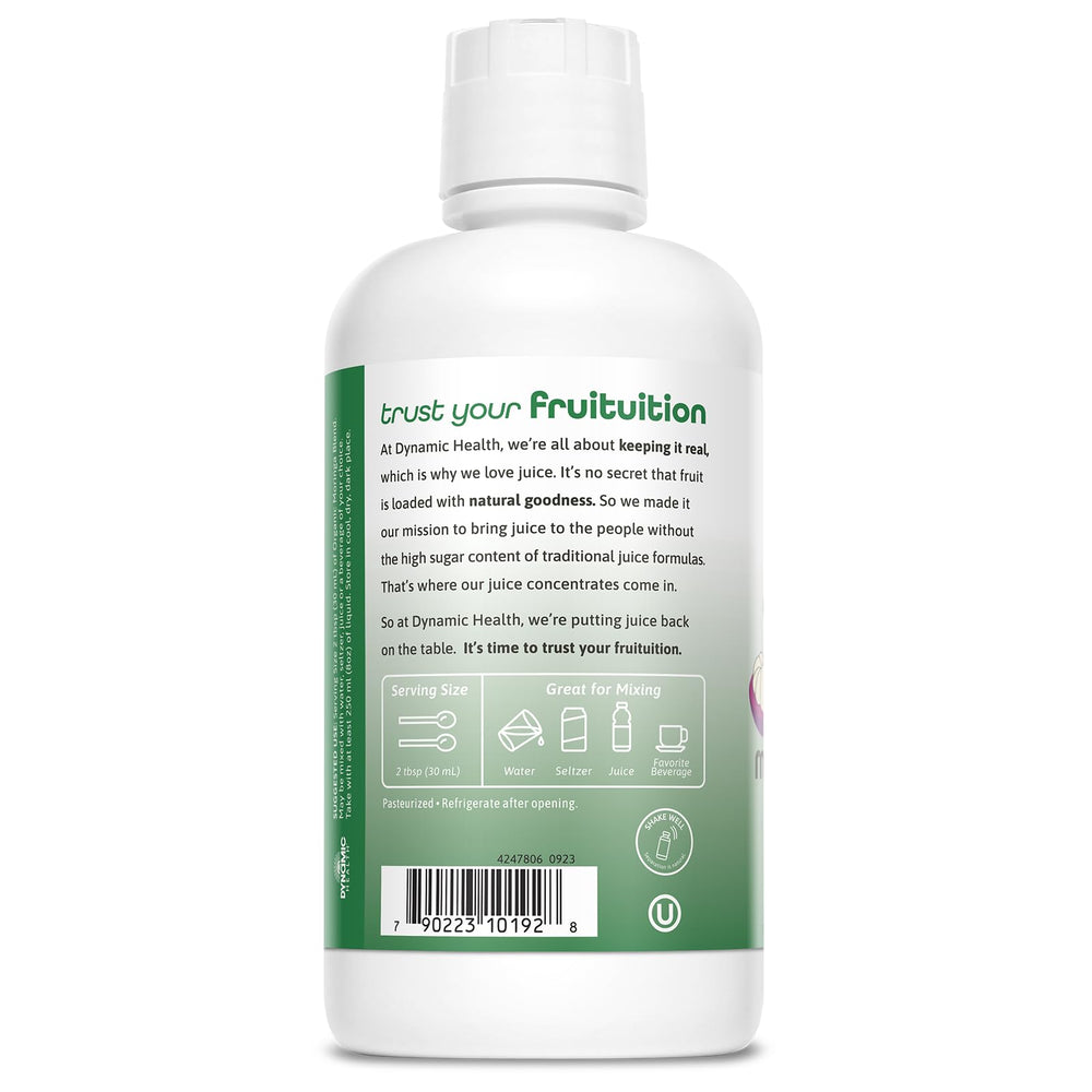 Dynamic Health Moringa Blend pour demonstrates convenient use in daily routines.
