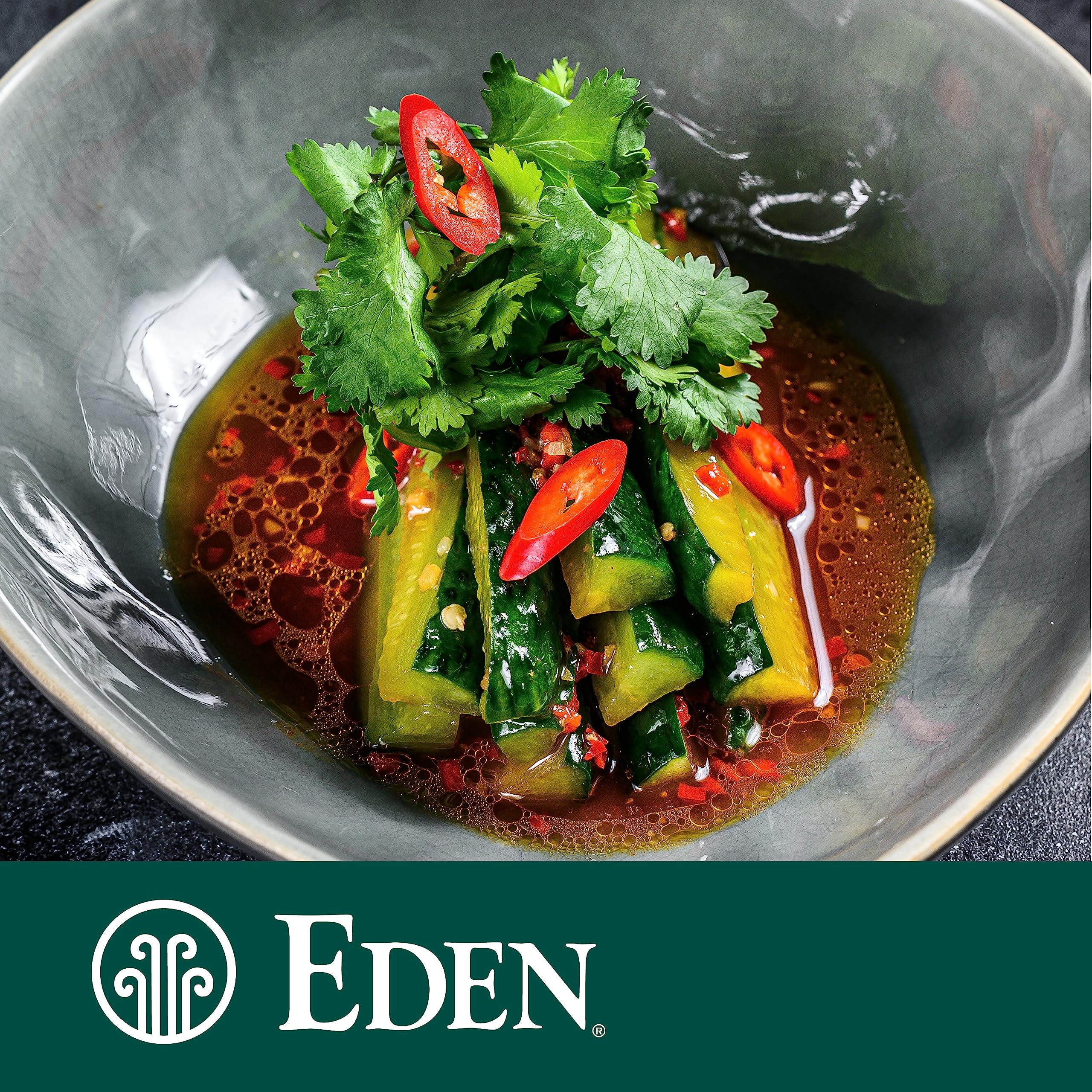 Stir-fry scene showing Eden oil enhancing flavor.