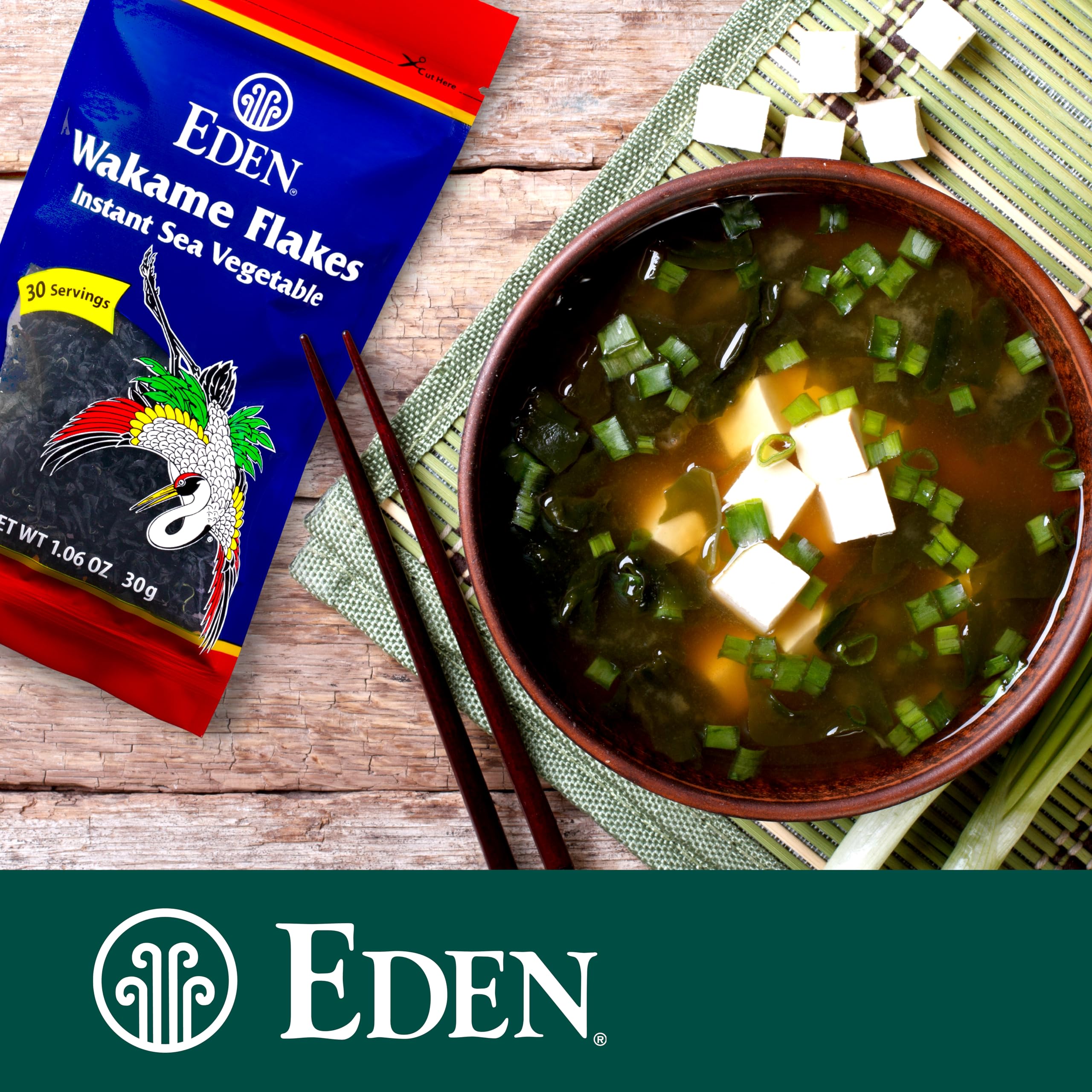 Eden Instant Wakame Flakes cooking in broth without soaking