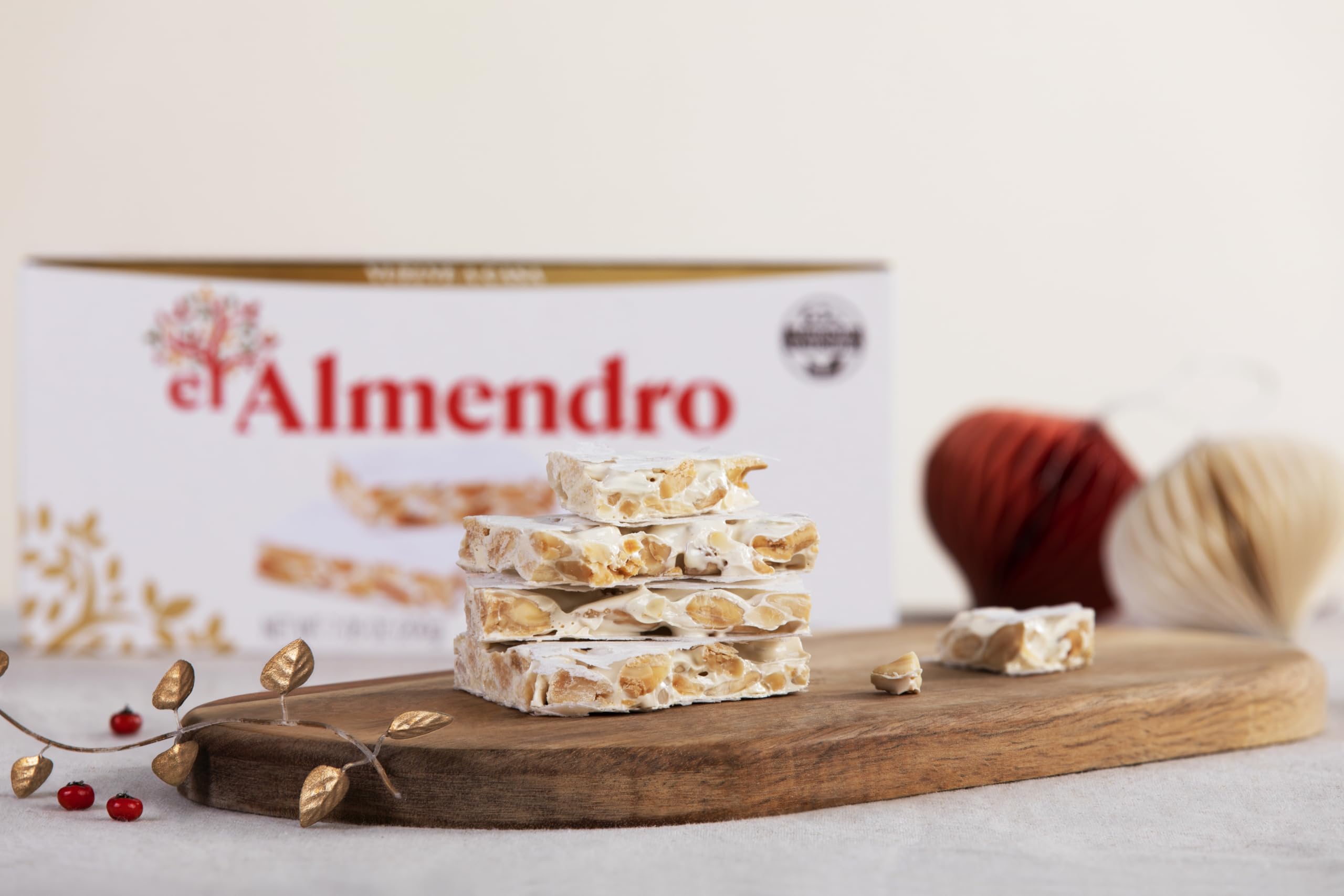 El Almendro Turrón Duro heritage from Spain emphasized