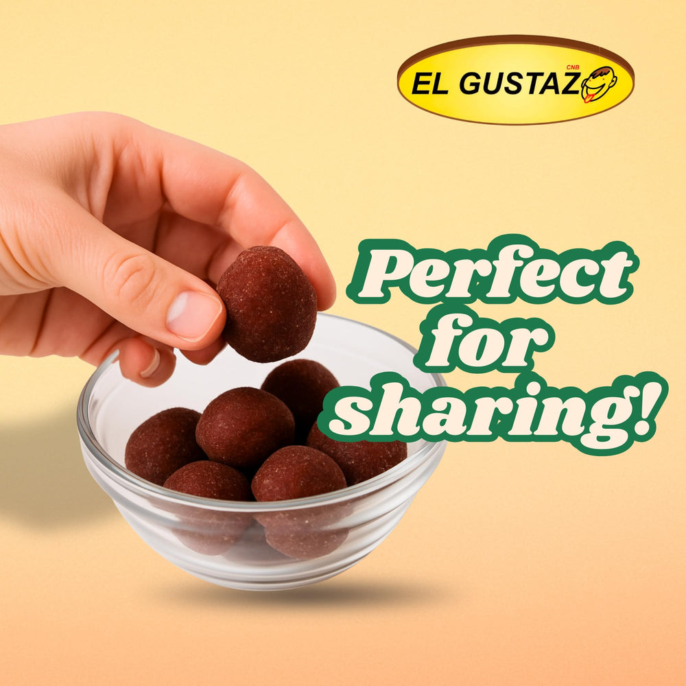 El Gustazo tamarind balls display 100% tamarind pulp, a natural ingredient.