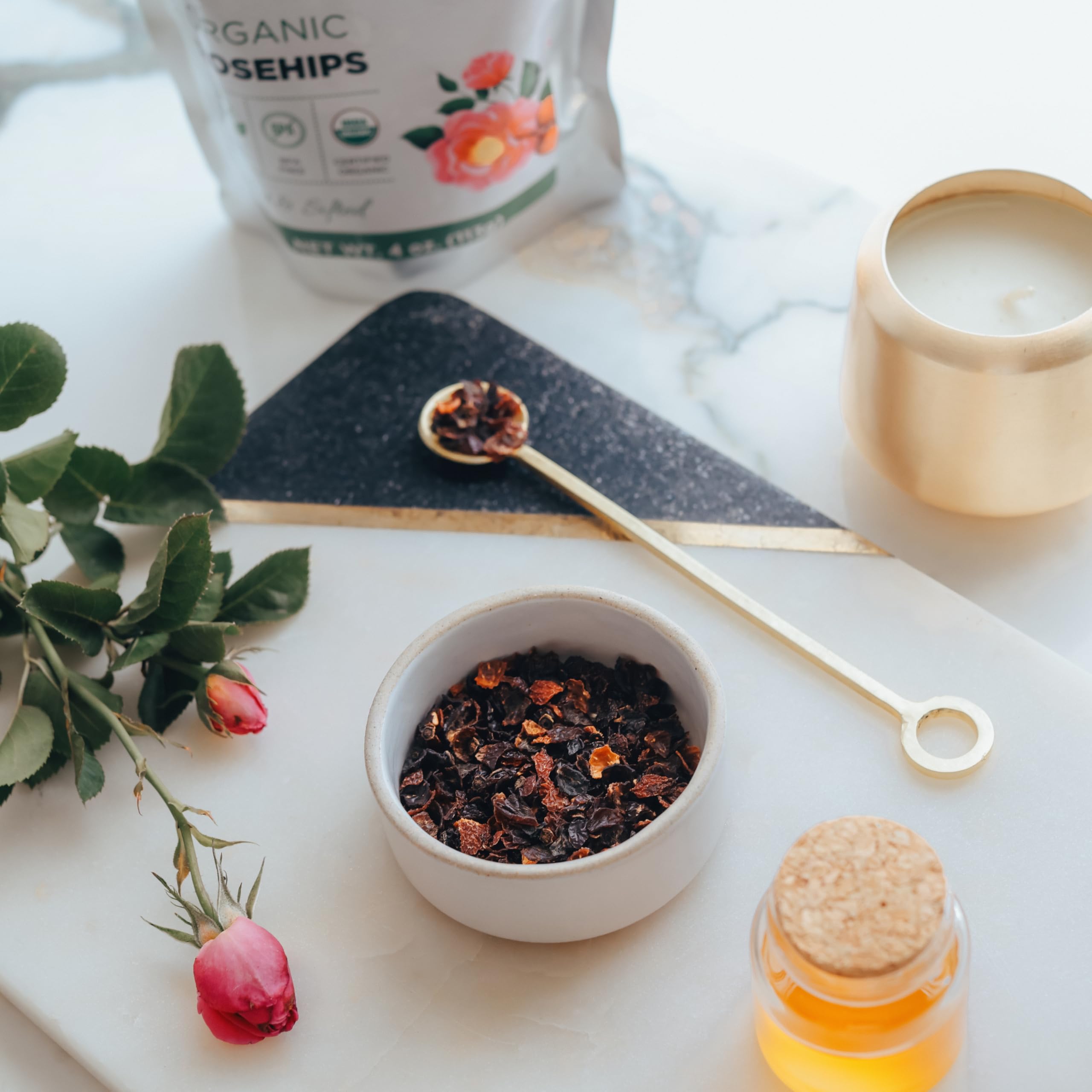 Brewing Elanen Naturals rosehips tea in a warm cup.