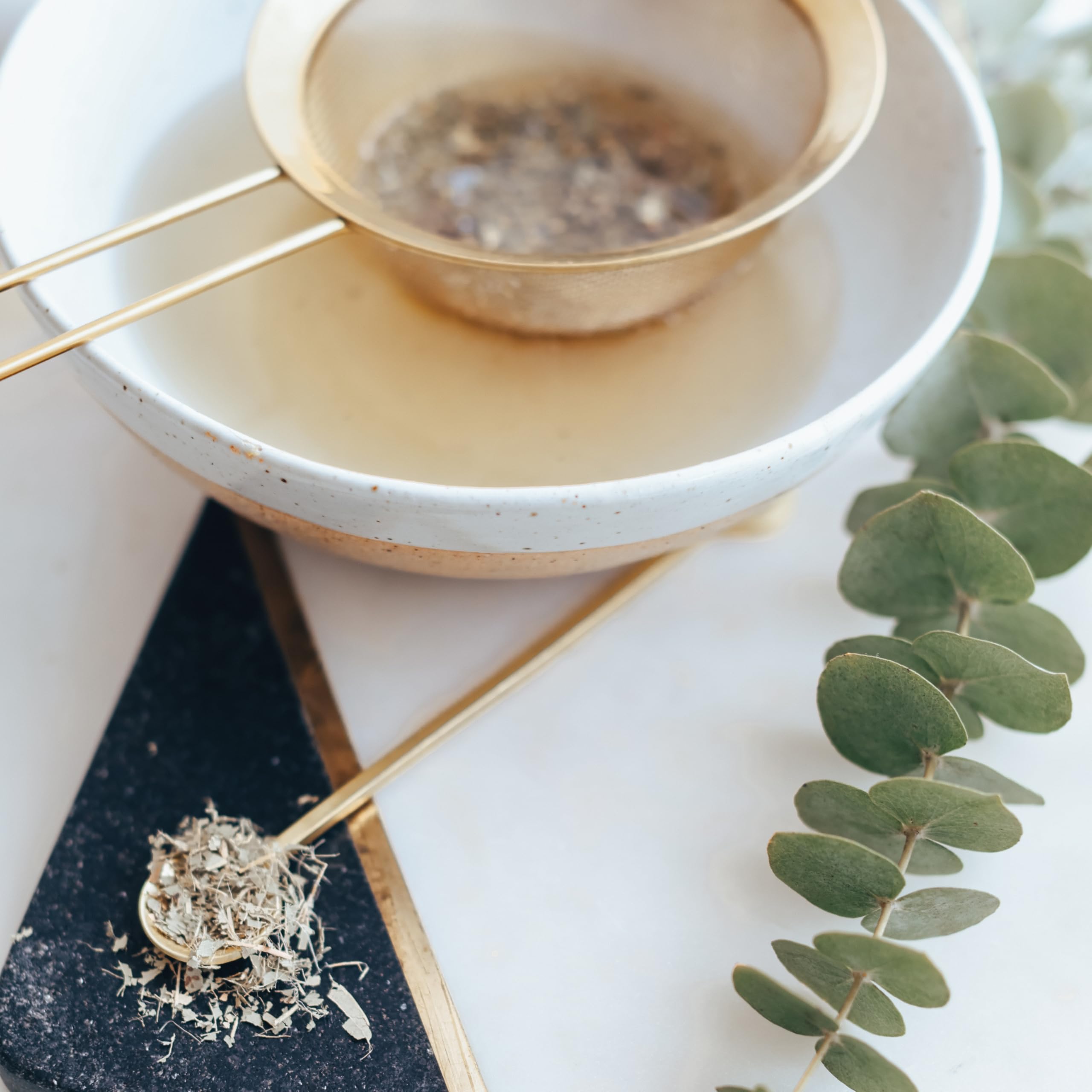 Elanen Naturals eucalyptus leaf tea organically grown in India for clean sourcing