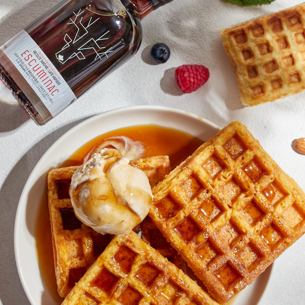 Escuminac Late Harvest maple syrup in a gift-ready package