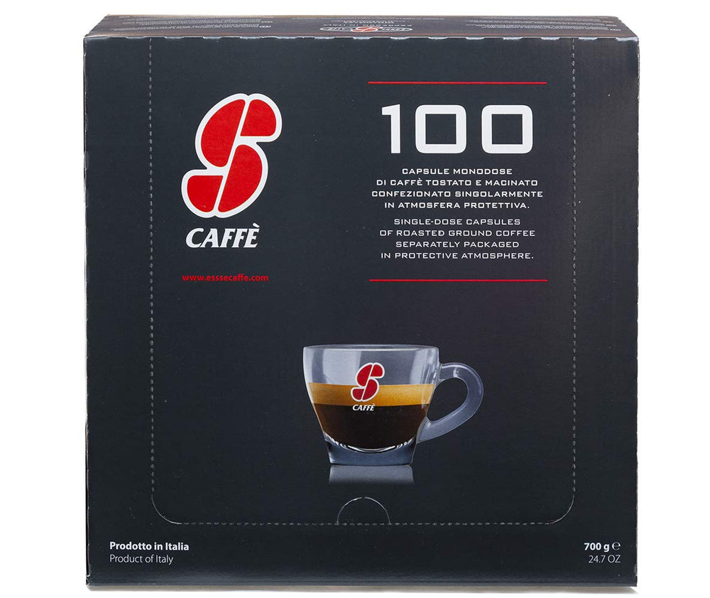 Essse Caffe Maestoso espresso pour showing creamy crema.