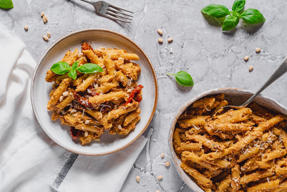EXPLORE CUISINE Non-GMO badge on organic pasta box