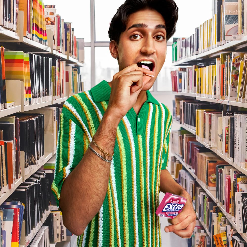 EXTRA Classic Bubble sugar-free gum-fresh-flavor delivers a clean, refreshing feel.