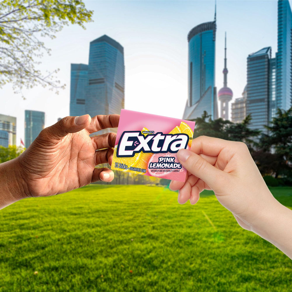 Open pack reveals 15-stick servings for convenient on-the-go refreshment.