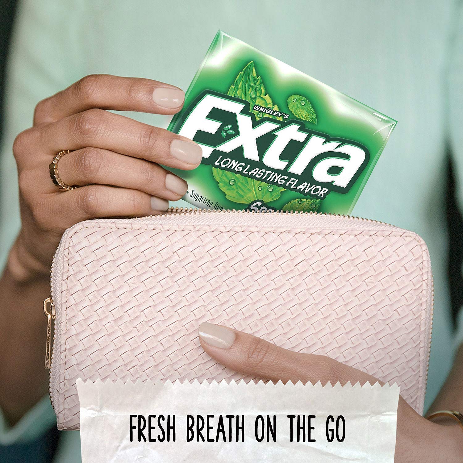 Refreshing mouthfeel visual promoting long-lasting mint sensation.