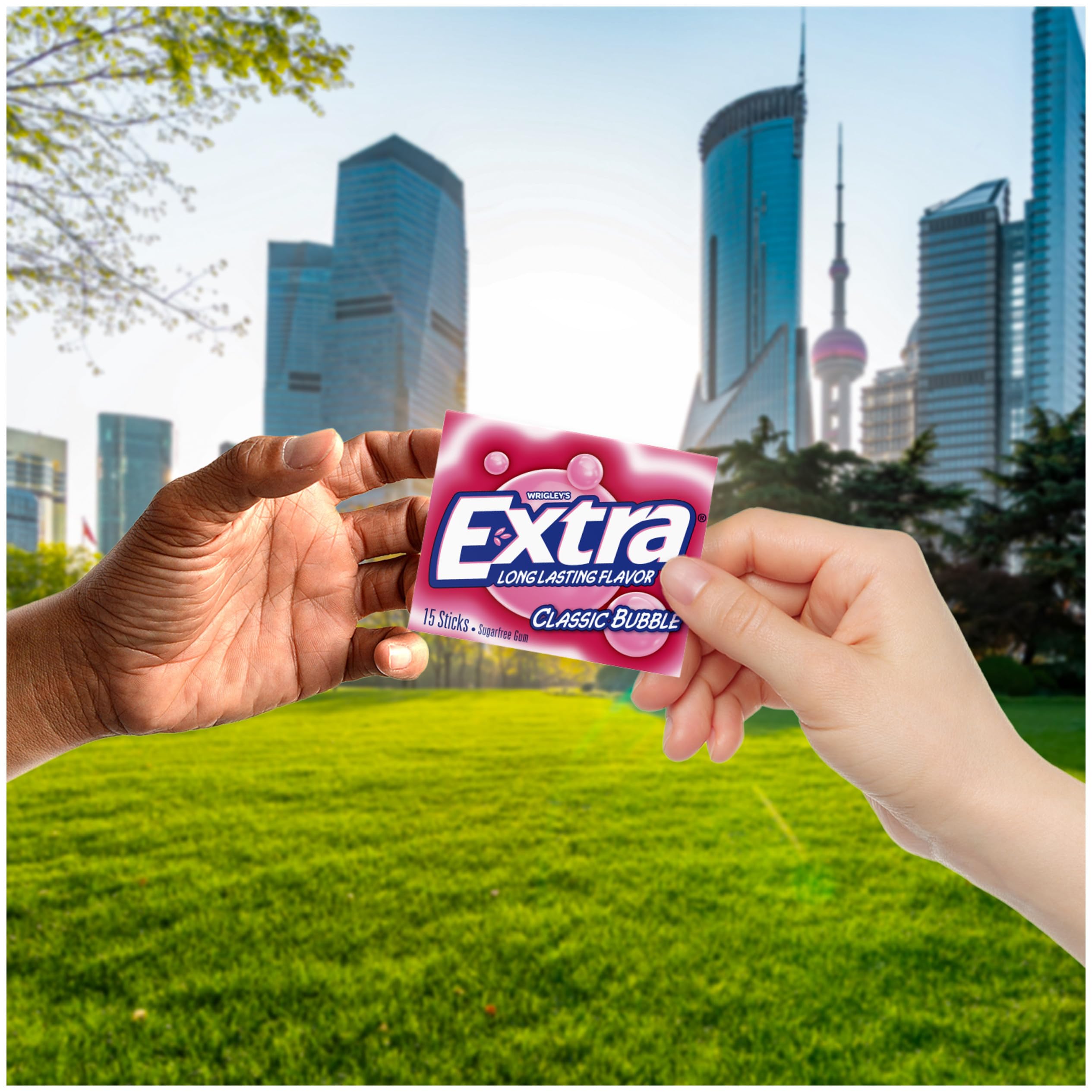 Extra Sugarfree Bubble Gum offers gluten-free option and everyday freshness.