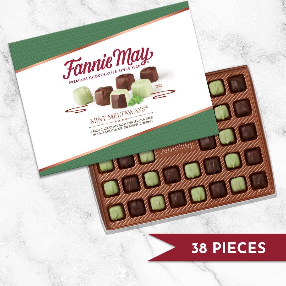 Packaging details showing label and premium finish for gifting.