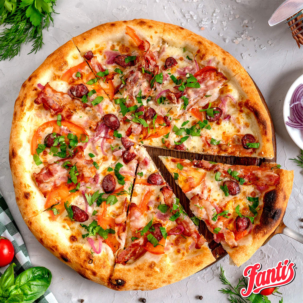 Fantis oregano enhancing pasta sauce with Mediterranean notes