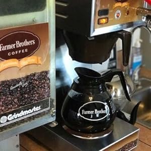 Notes of nuts and chocolate in Breakfast Blend