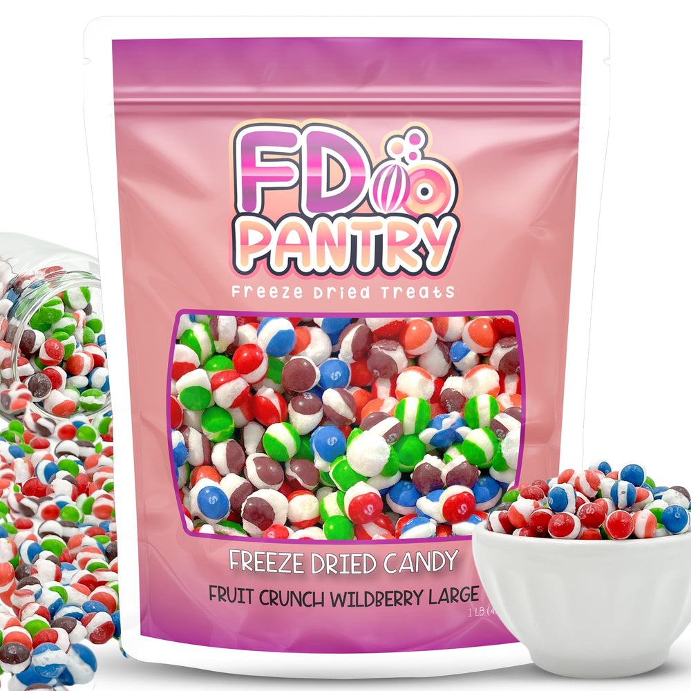 FD Pantry Fruit Crunch Wildberry pouch front shows resealable freshness for on-the-go snacking.