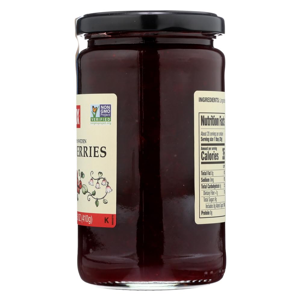 Felix Lingonberry Preserves on cheese board enhances flavors.