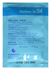 Fermentis Safale S-04 dry yeast pellets enable fast fermentation.