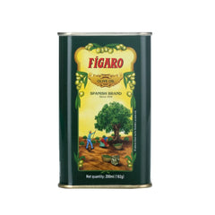 Fígaro Olive Oil 200ml bottle pour shown, ideal for massage-ready skin and light cooking.