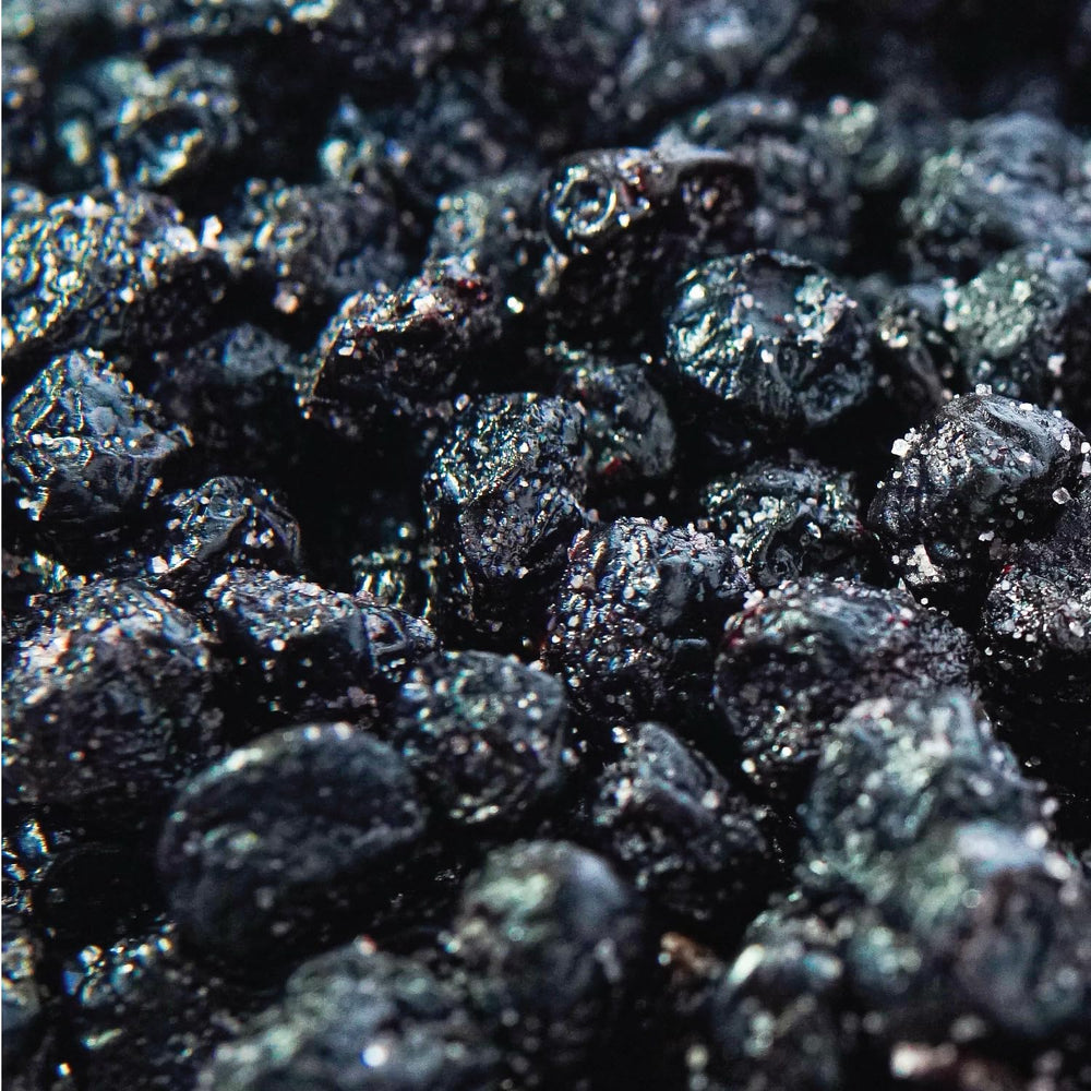 Final Boss Sour Blueberry Level 3 party-fun image suggests shareable tart candies.
