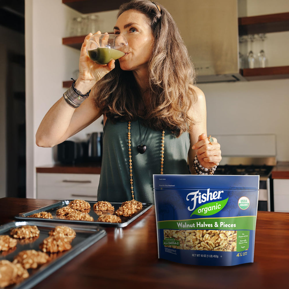Fisher Chef's Naturals nutrition graphic showing protein and omega-3.