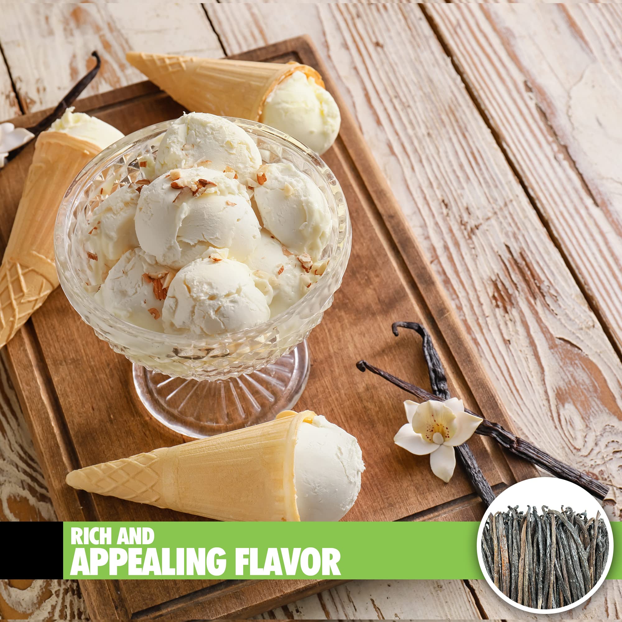 Aroma-rich FITNCLEAN vanilla beans with visible seeds for desserts and custards