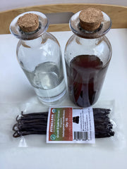FITNCLEAN vanilla beans closeup highlights aroma and mature notes ideal for infusions