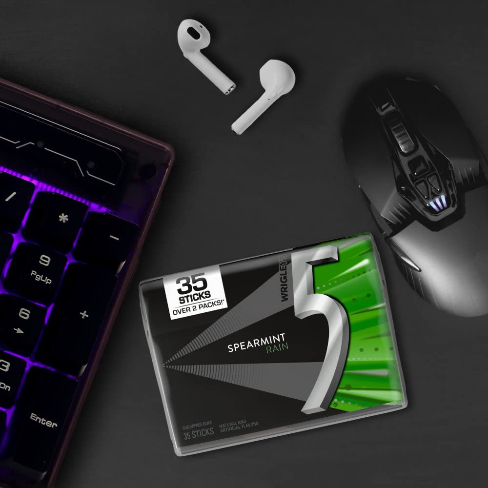 Five Gum Spearmint Rain mint splash suggests refreshing taste.
