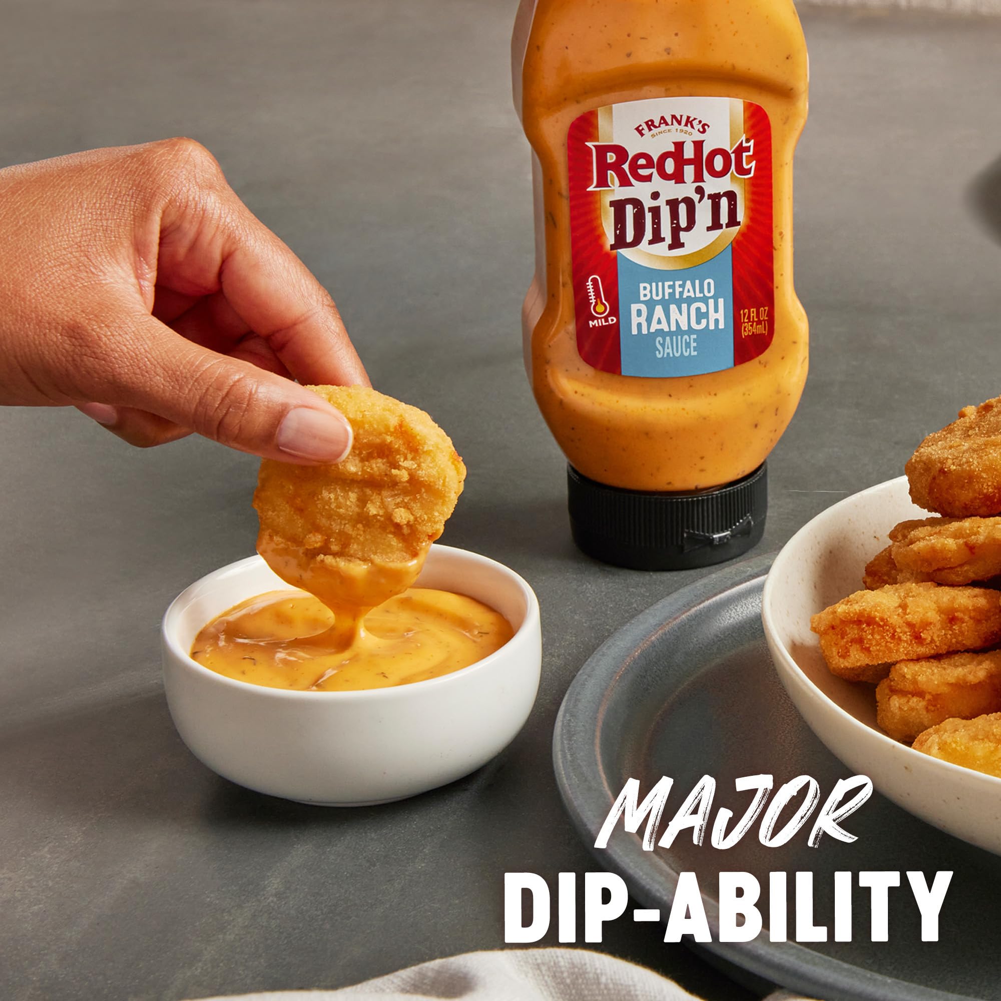 Franks RedHot Dip'n Buffalo Ranch sauce on pizza for dunking
