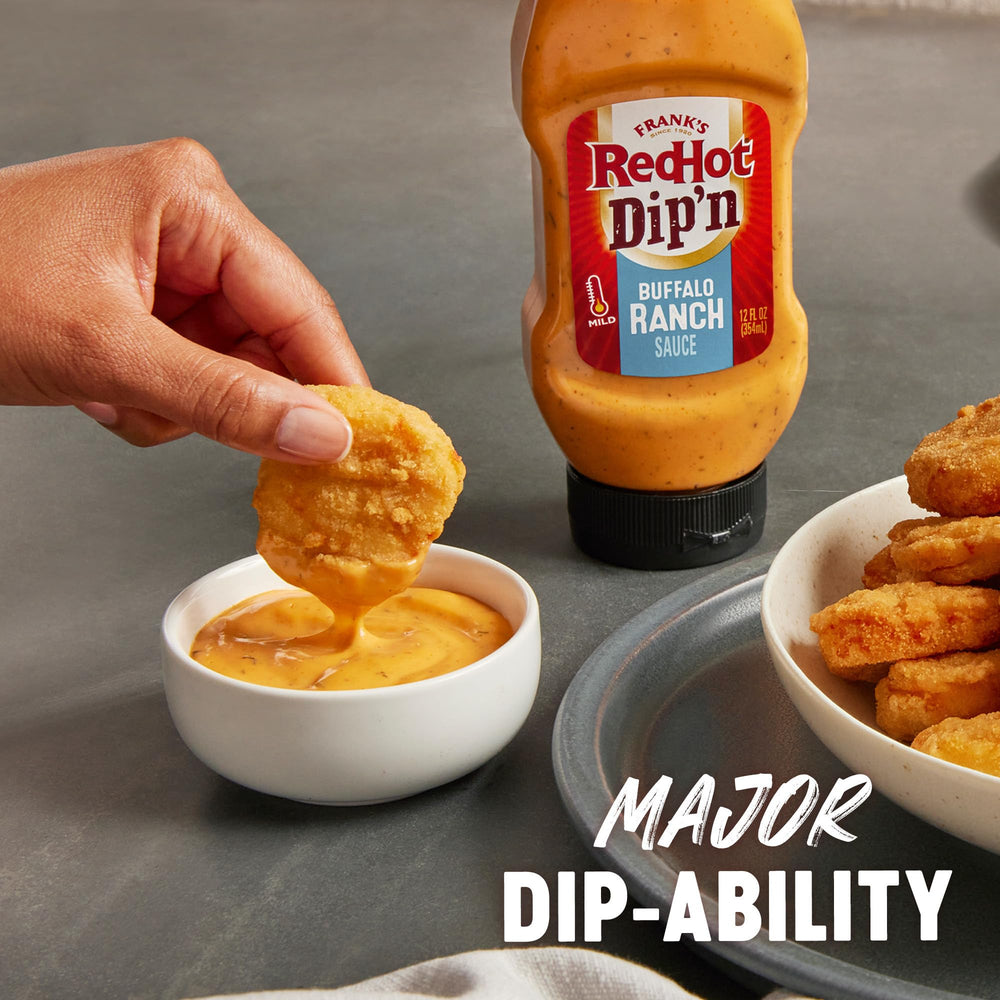 Franks RedHot Dip'n Buffalo Ranch sauce on pizza for dunking