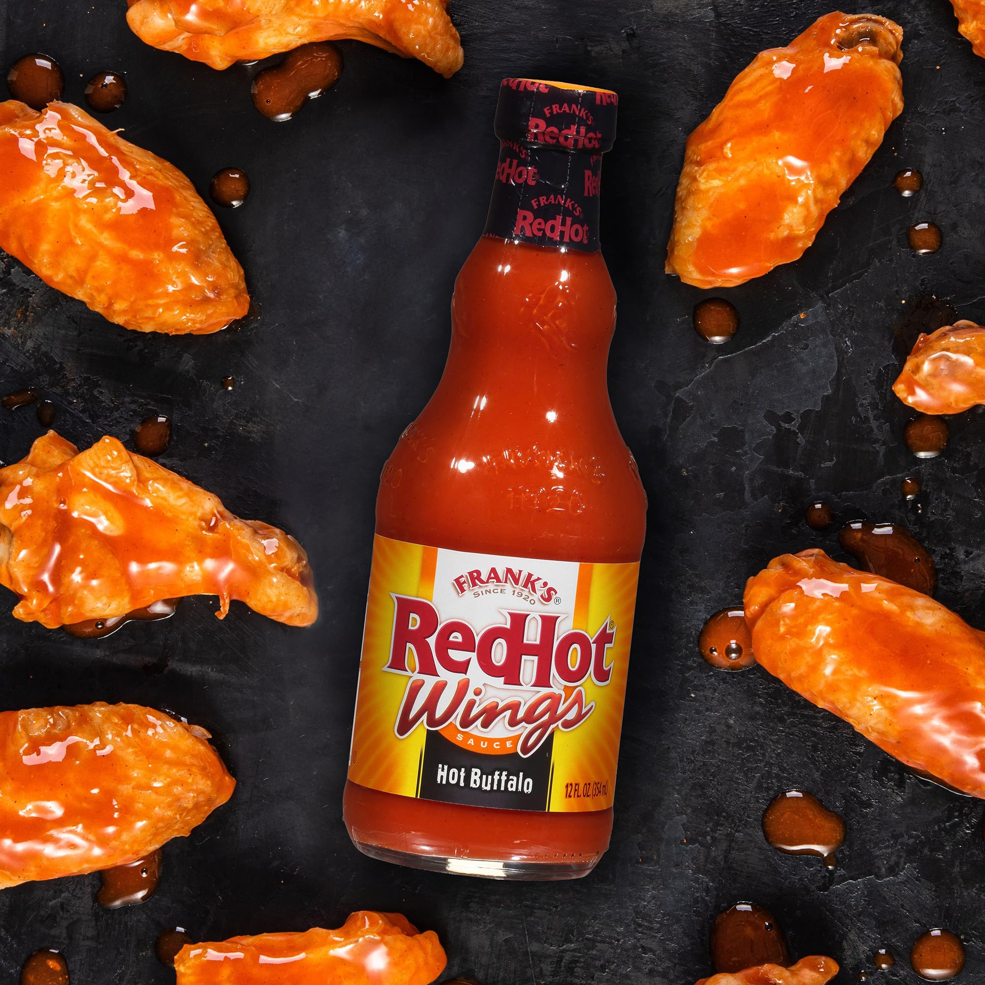 Franks RedHot Buffalo Wings sauce in mac and cheese with kick
