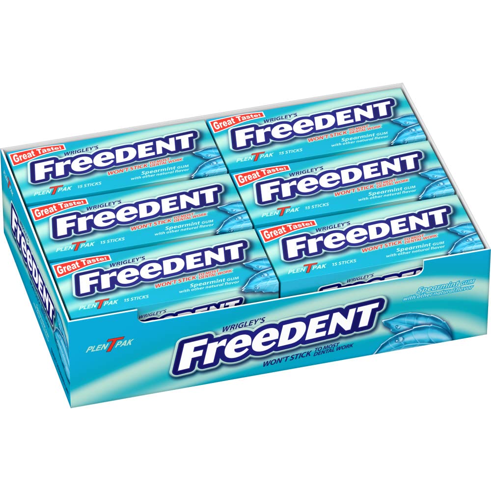 Freedent spearmint bulk pack on shelf offers refreshing breath and easy sharing.