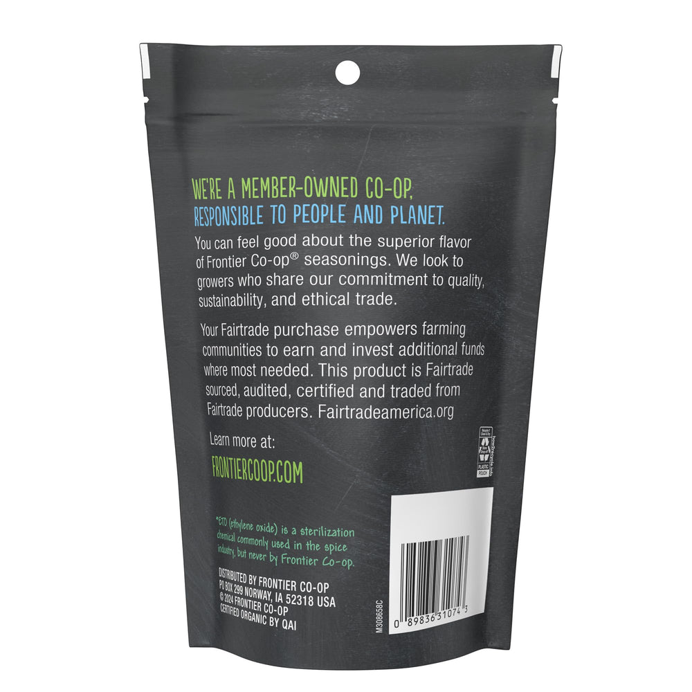 Frontier Co-op Ceylon Cinnamon Powder stand-up bag—convenient storage and long-lasting freshness.