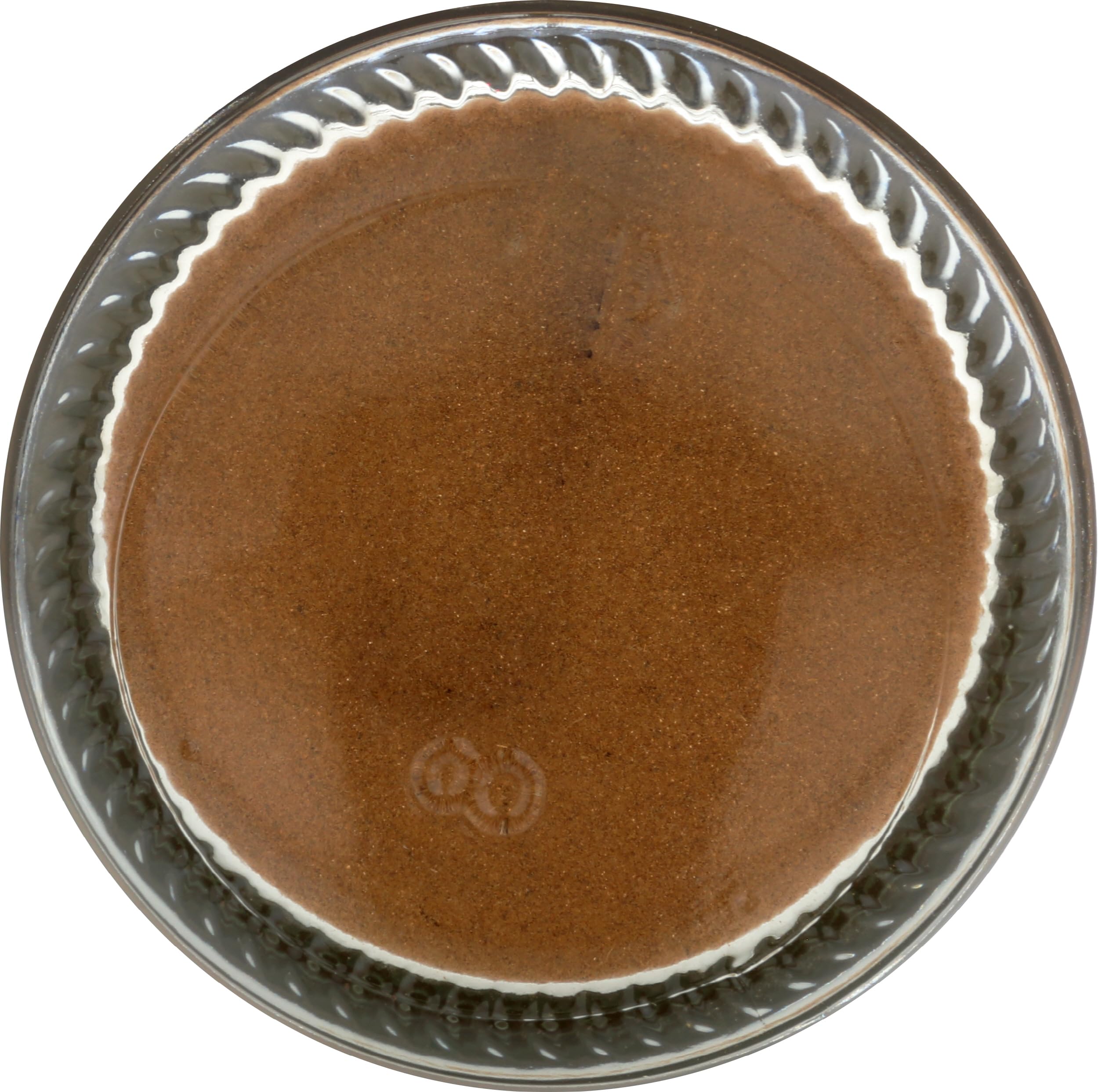 Organic cinnamon on spice shelf communicates quality and planet-friendly practices